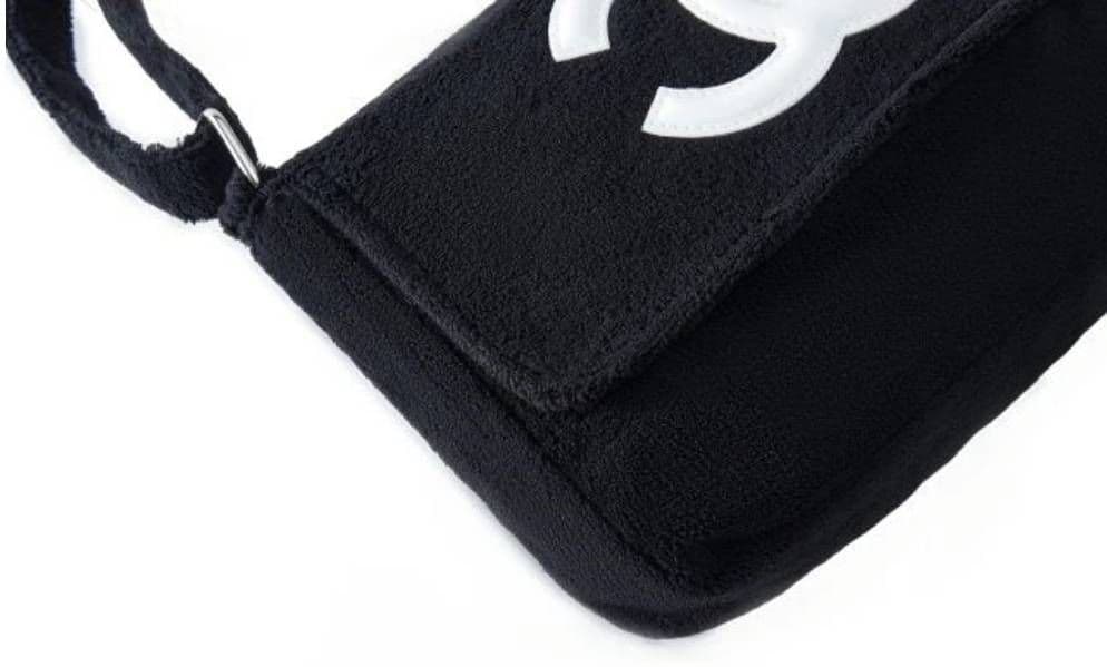 ymm17　ショルダーバッグ ホワイト ノベルティ