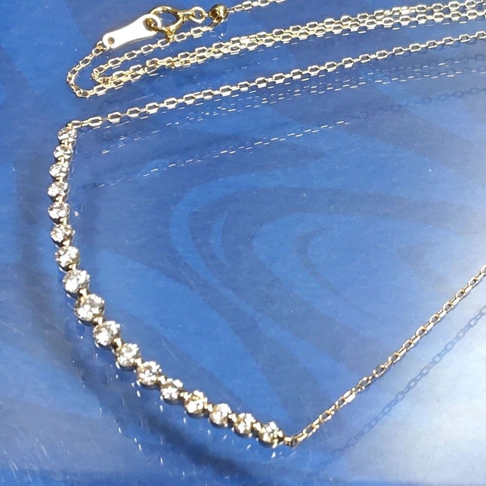 新品同様♡高品質ダイヤ♡k18♡1.00カラット♡大振りラインネックレス