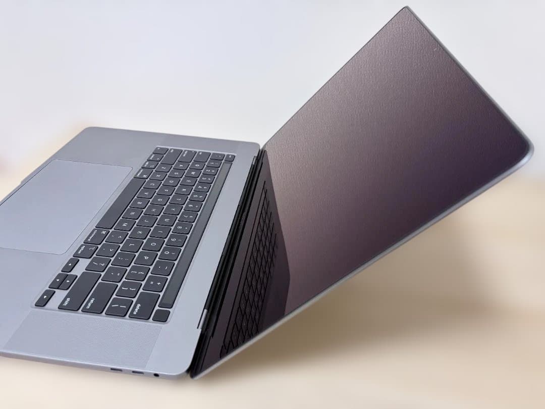 MacBook Pro 16インチ 2019 i9 32GB 1TB