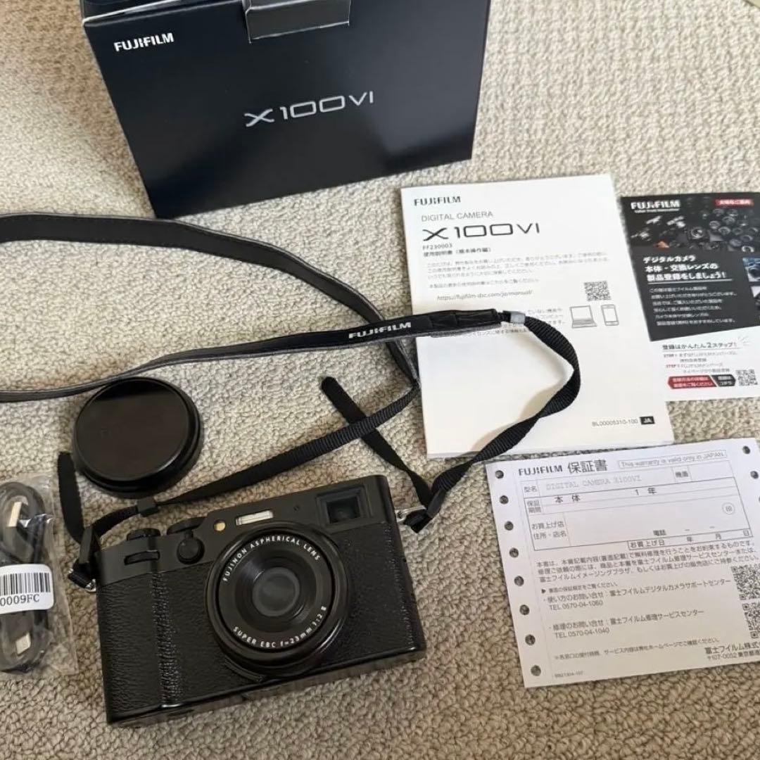 Fujifilm X100Vi ブラック