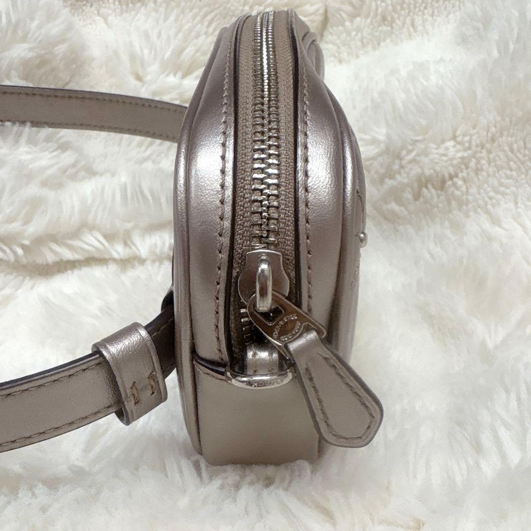 コーチ ウエストバッグ メタリック キルティング スタッズ ボディバッグ