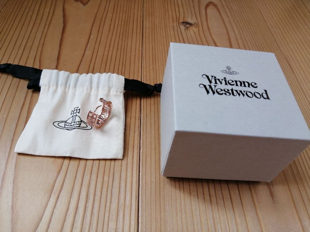 ヴィヴィアンウエストウッド　ピアス　ピンクゴールド　片耳
