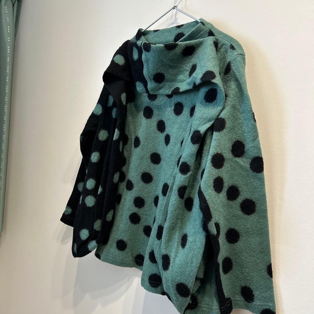 センソユニコ 慈雨カットソー美品