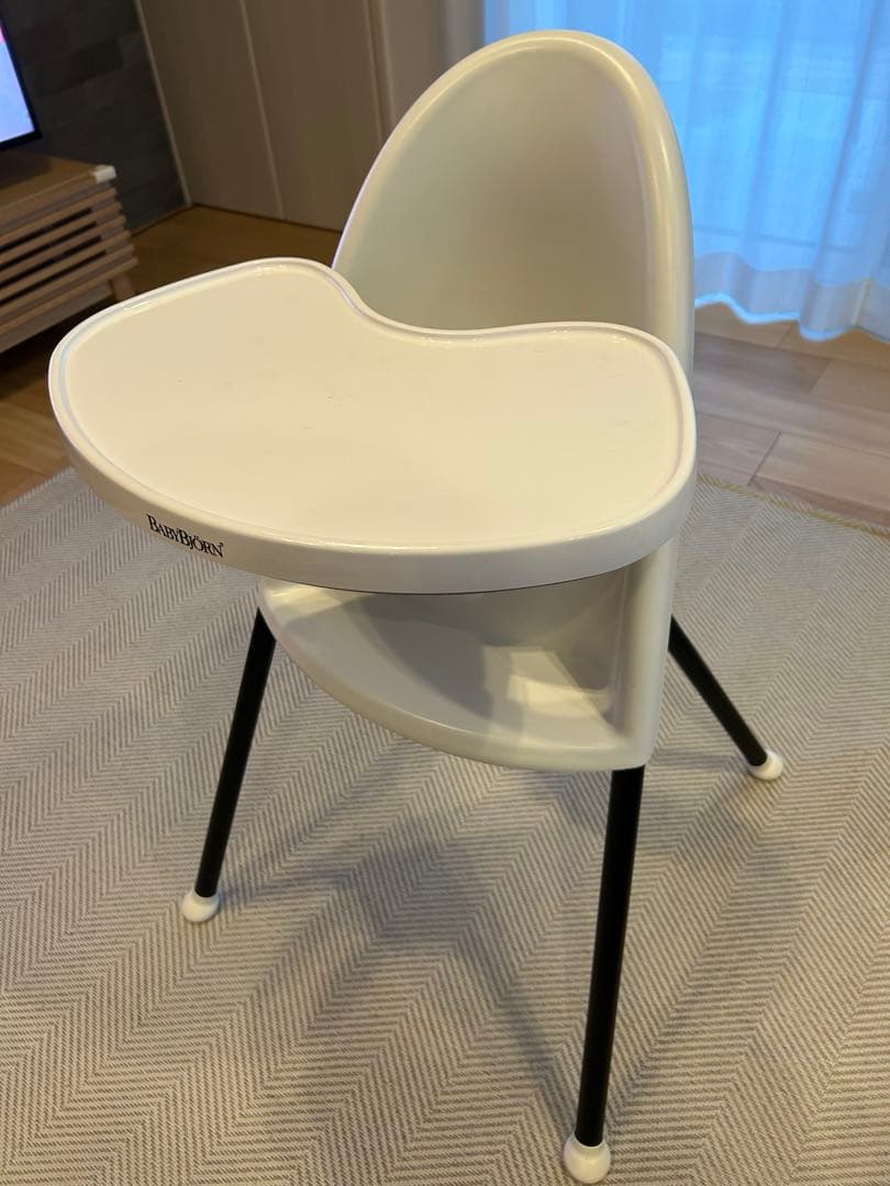 ベビービョルン　ベビー用ハイチェア　ハーネス無