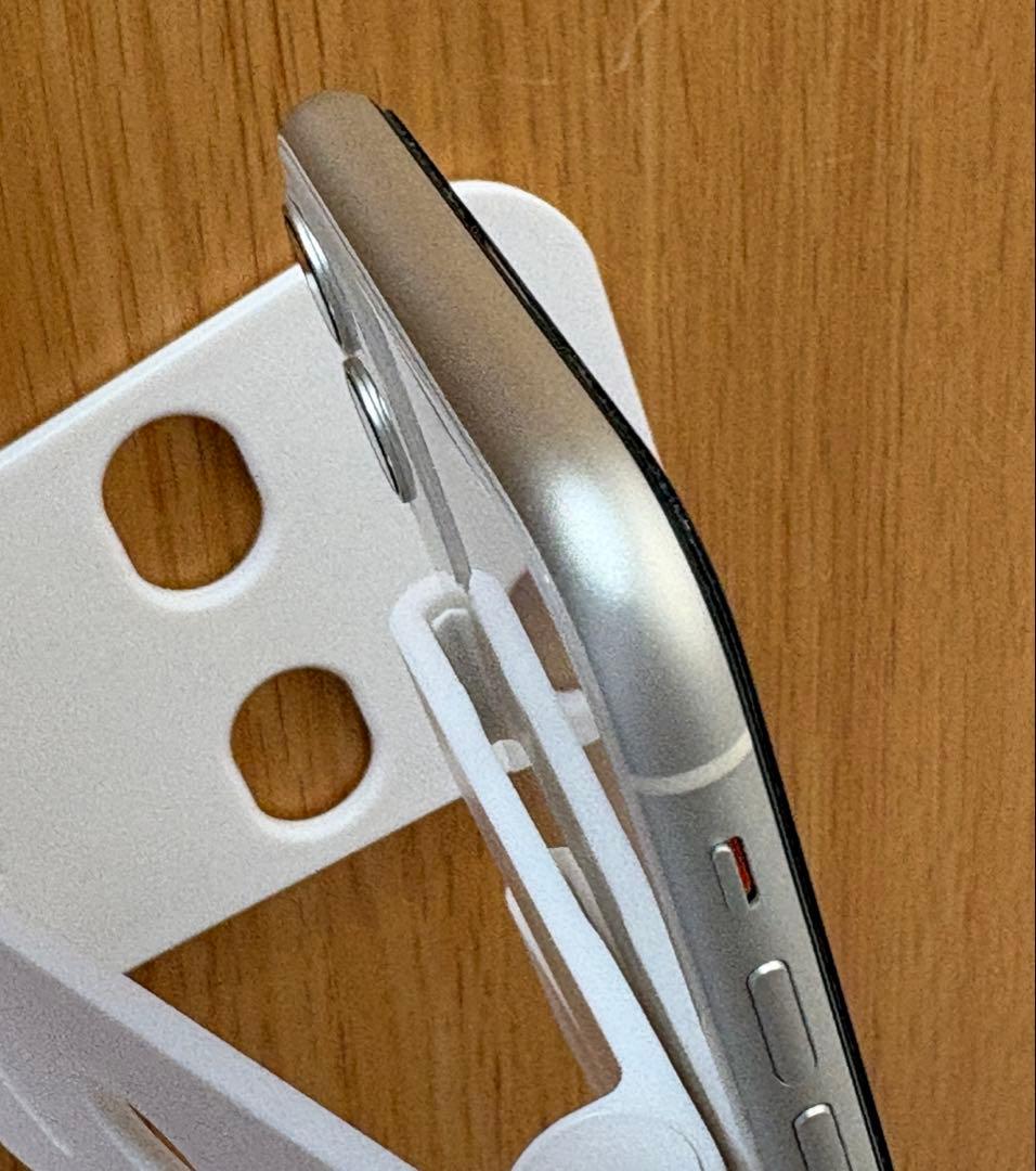 【美品】iPhone11 128GB ホワイト SIMロック解除済