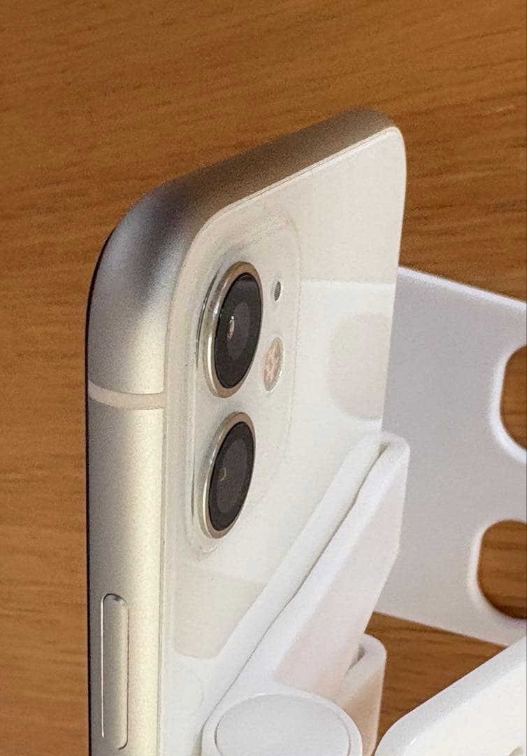 【美品】iPhone11 128GB ホワイト SIMロック解除済