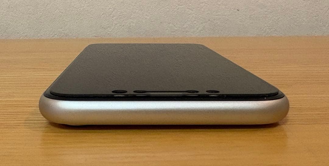 【美品】iPhone11 128GB ホワイト SIMロック解除済