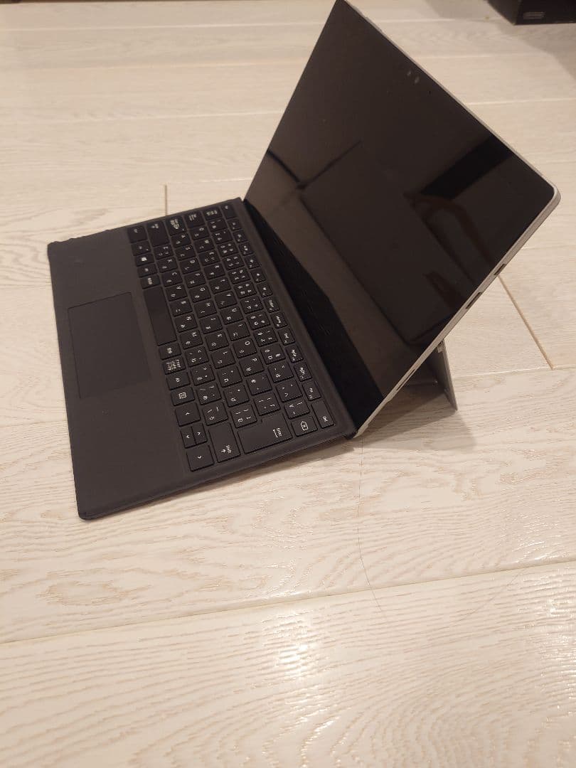 Microsoft Surface Pro 4 本体＋キーボード