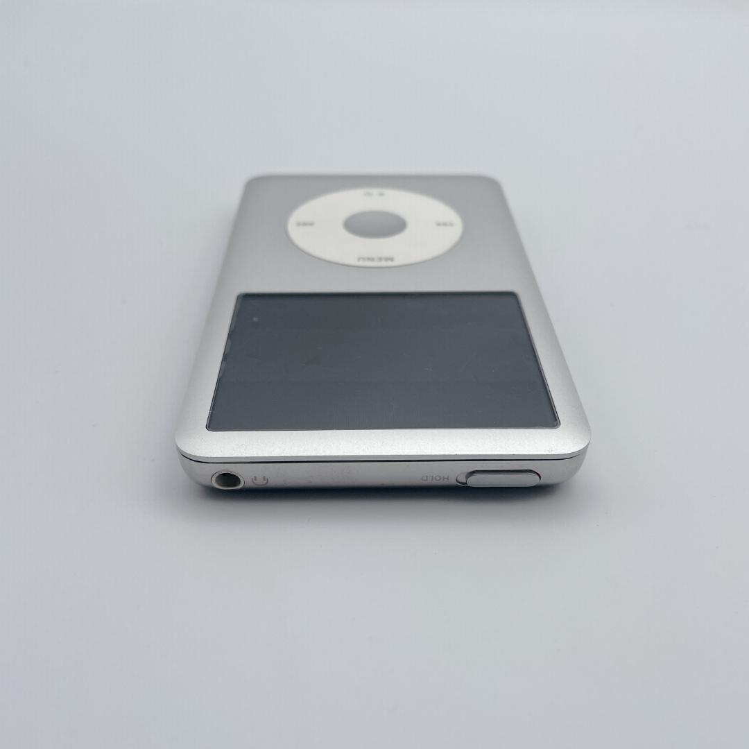 【概ね美品】Apple iPod classic160GB A1238 シルバー