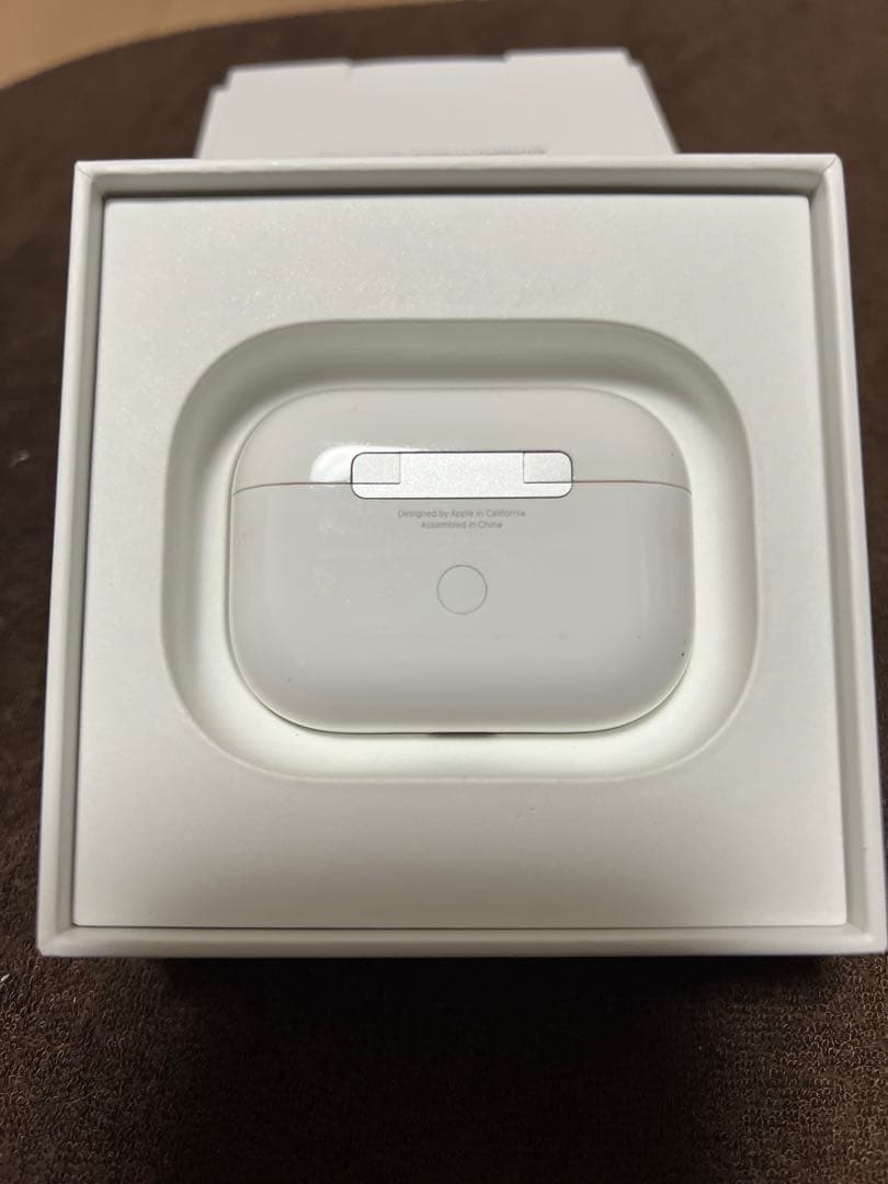 大特価価格！AirPods Pro本体 充電ケース付き