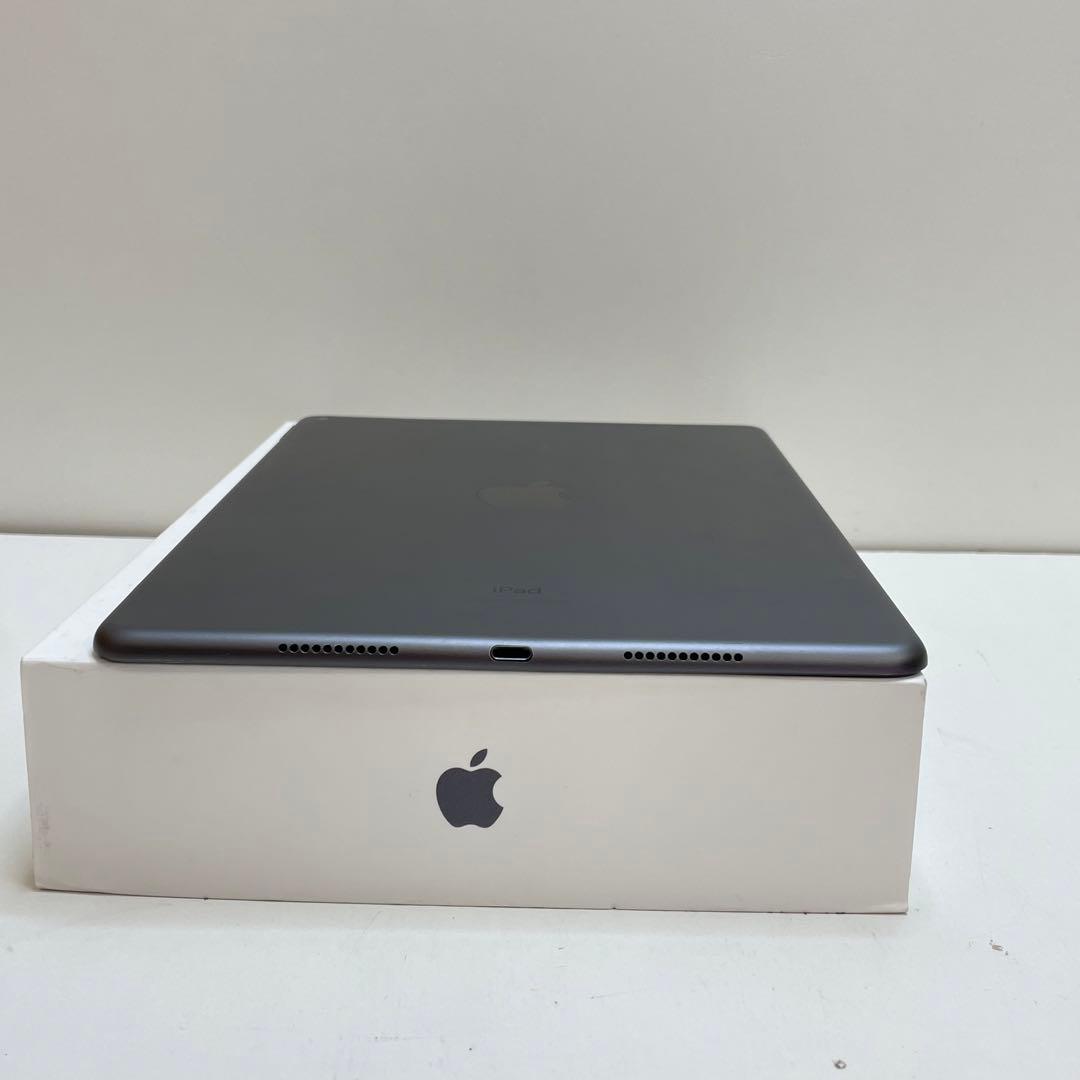 iPad Air 第3世代 64GB Wi-Fi + Cellular 87%