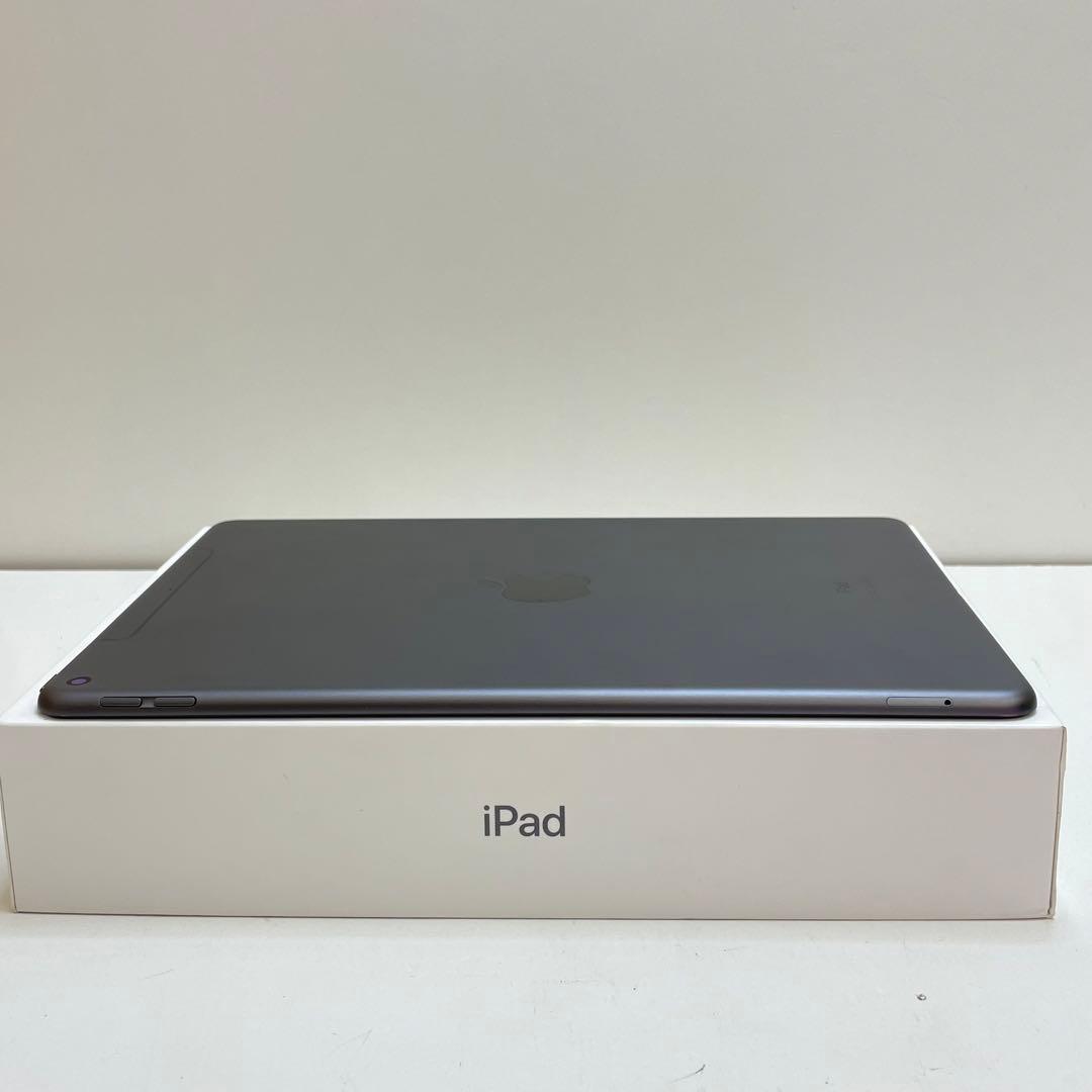 iPad Air 第3世代 64GB Wi-Fi + Cellular 87%