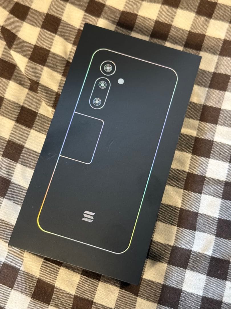 Solana Mobile Seeker ソラナ　スマートフォン