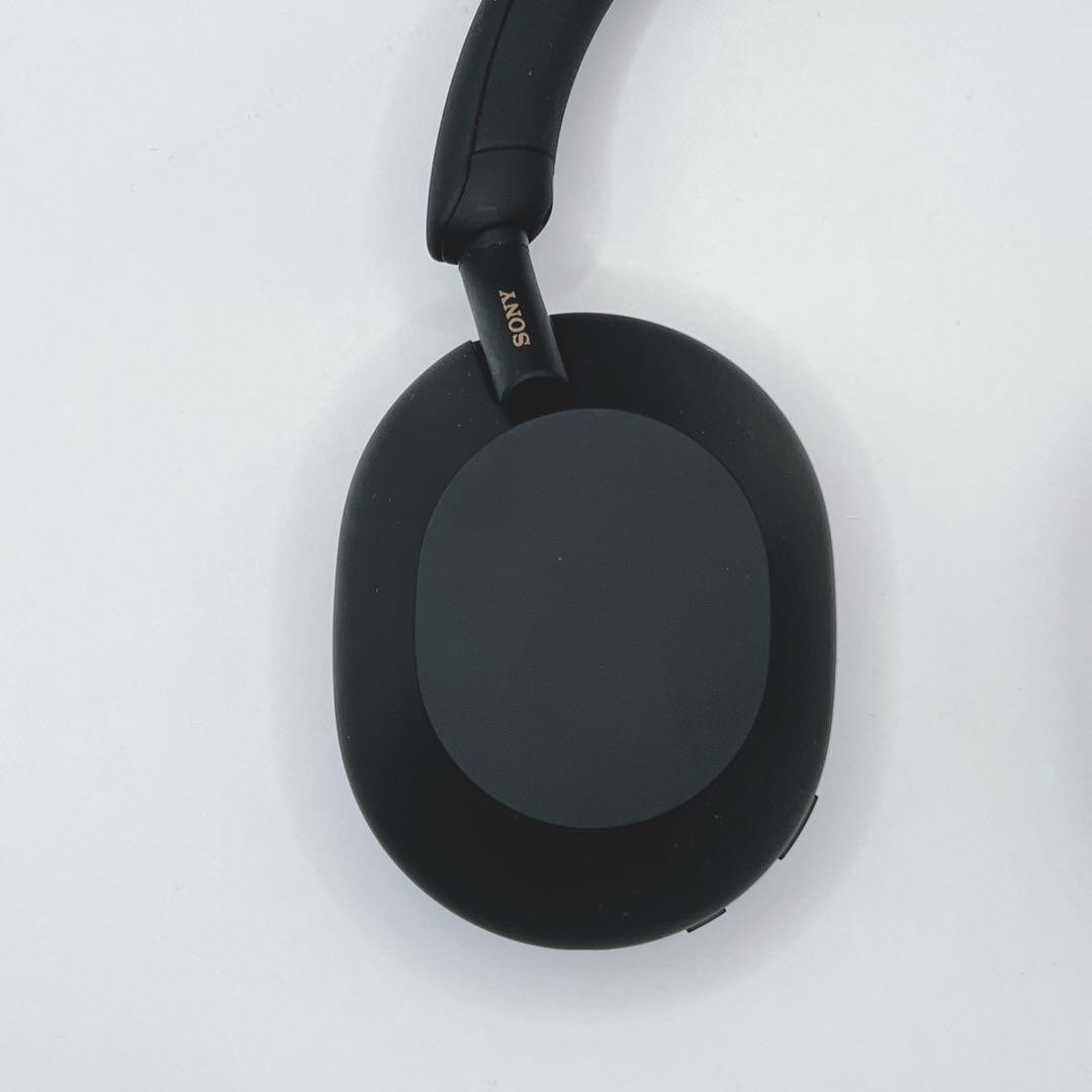 【美品】SONY WH-1000XM5 ブラック ワイヤレスヘッドホン