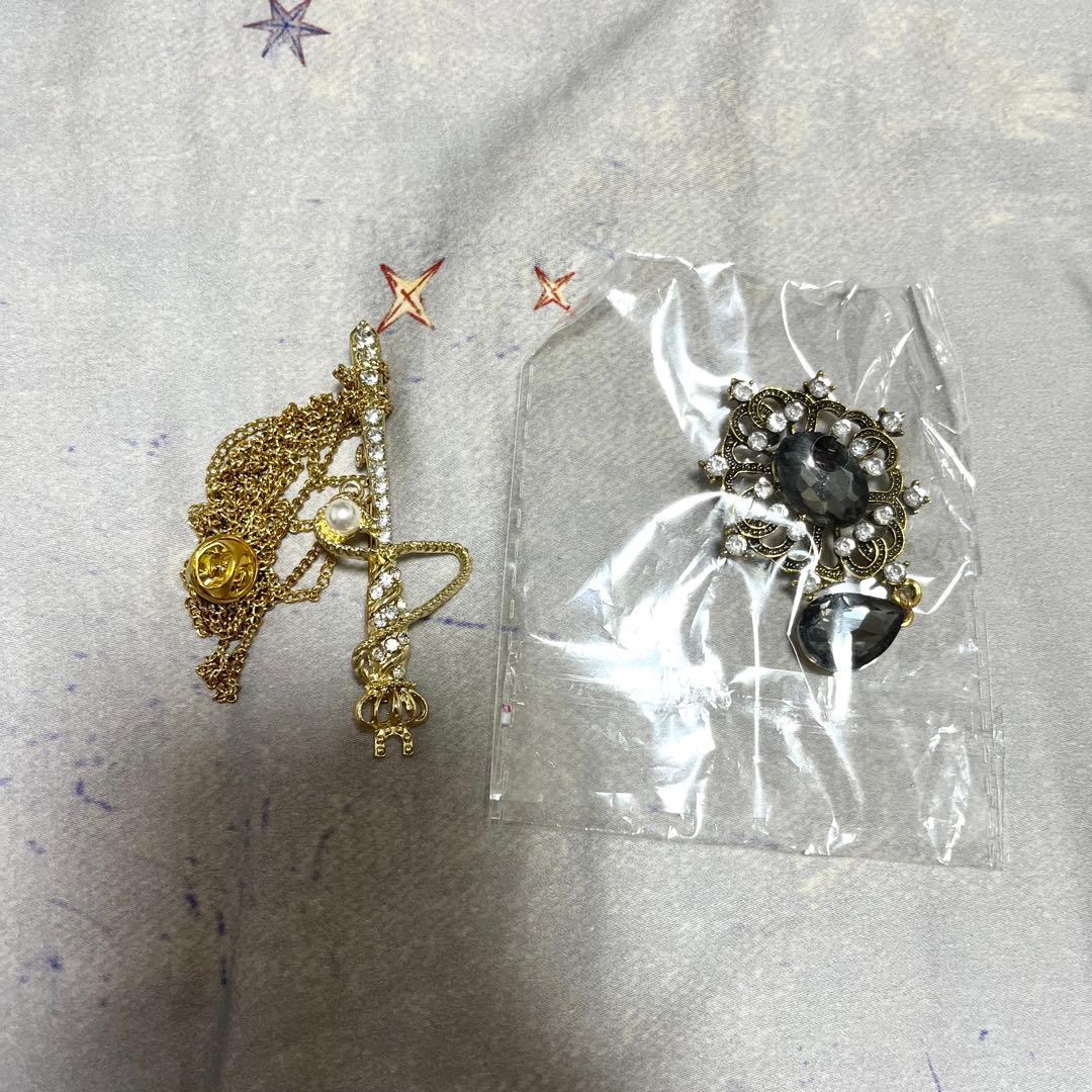 ゴシックロリータ風 華やか衣装 黒系 軍服ロリータ　豪華姫系　舞台風