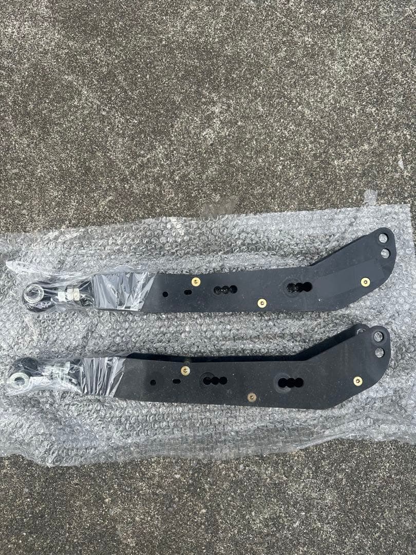 トヨタ86ZN6 スバルBRZZC6 シルクロード ロアアーム