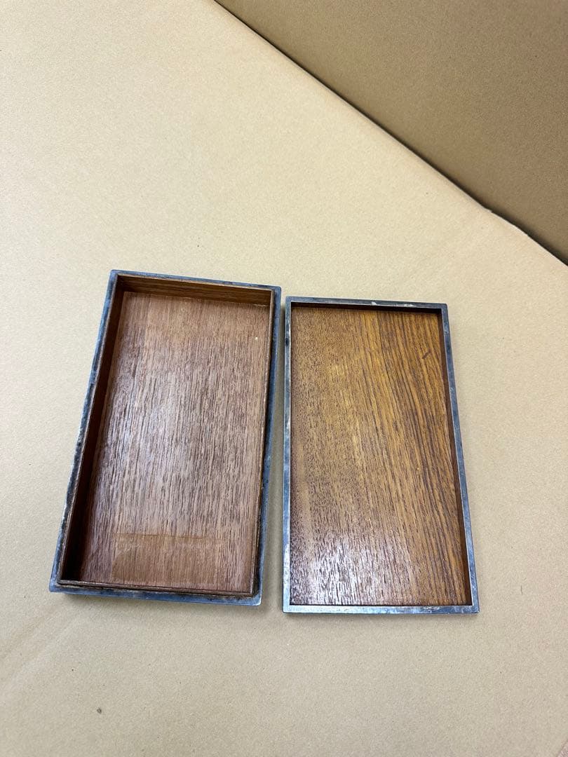 ま*ん様 純銀　物入れ　古道具