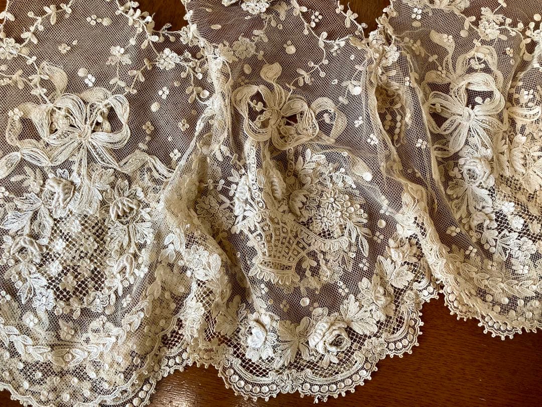 フランス アンティーク薔薇の花かご ウエディング用 チュールレース 立体の花びら