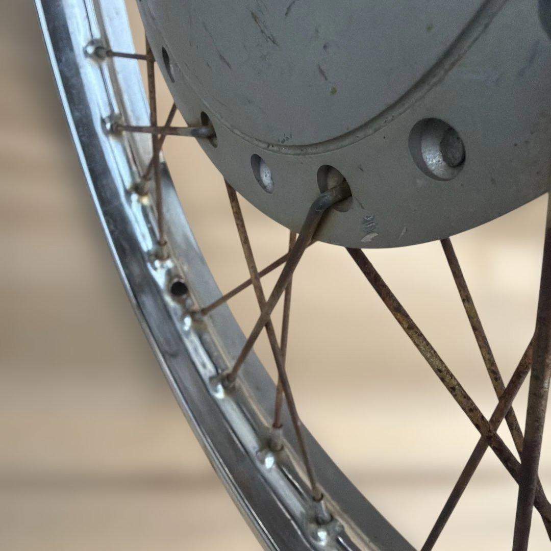 スーパーカブ　ホイール　ホンダ