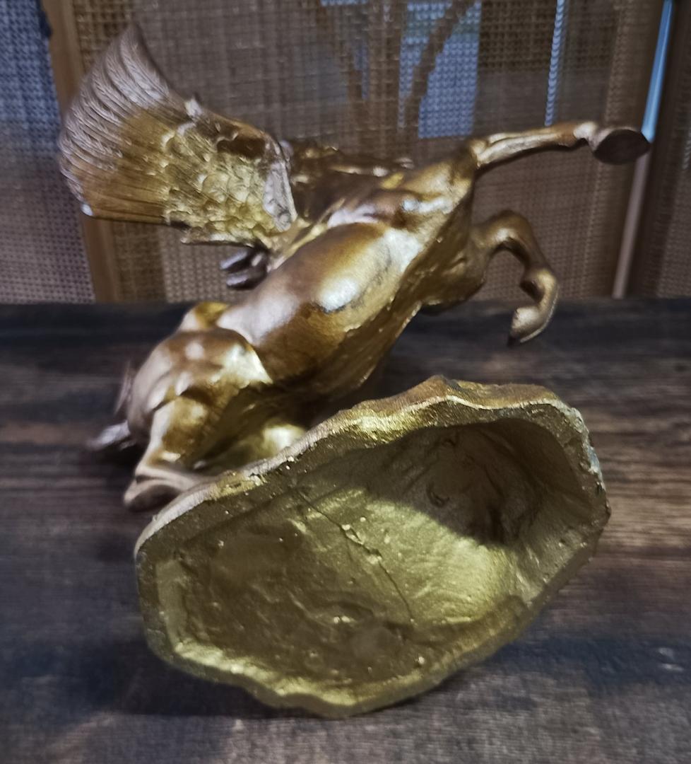 ペガサスの置物 888g 縁起物「成功」「繁栄」「名声」の象徴