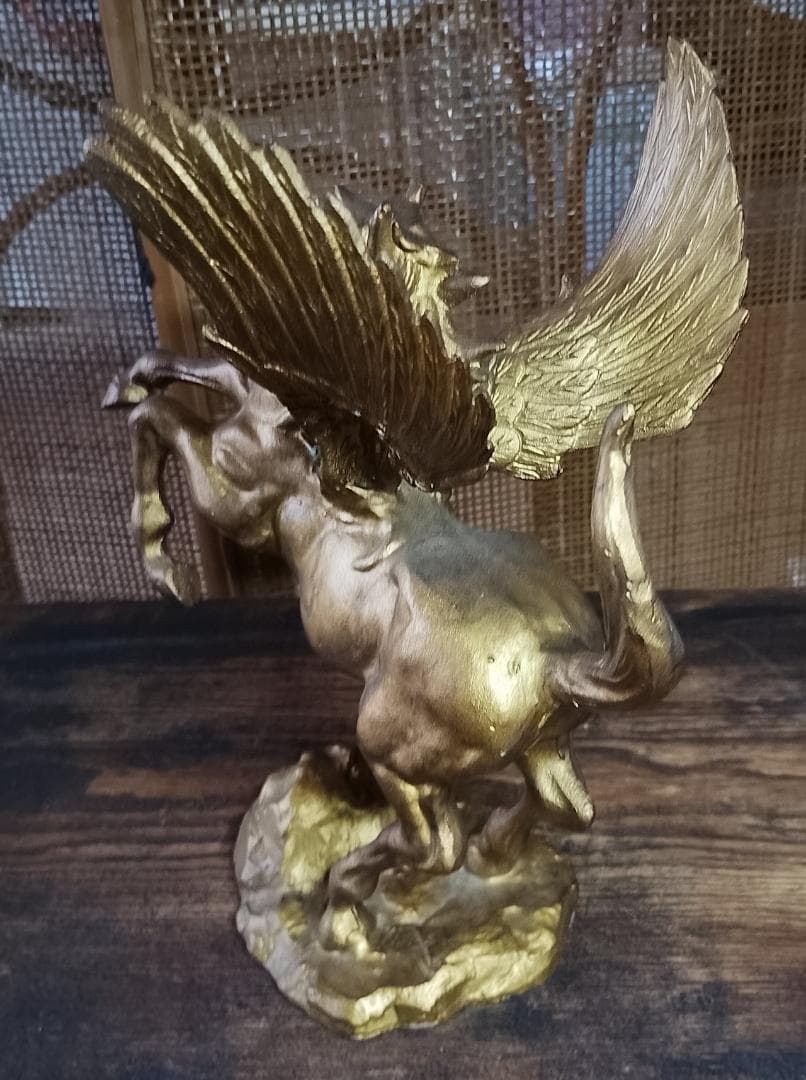 ペガサスの置物 888g 縁起物「成功」「繁栄」「名声」の象徴