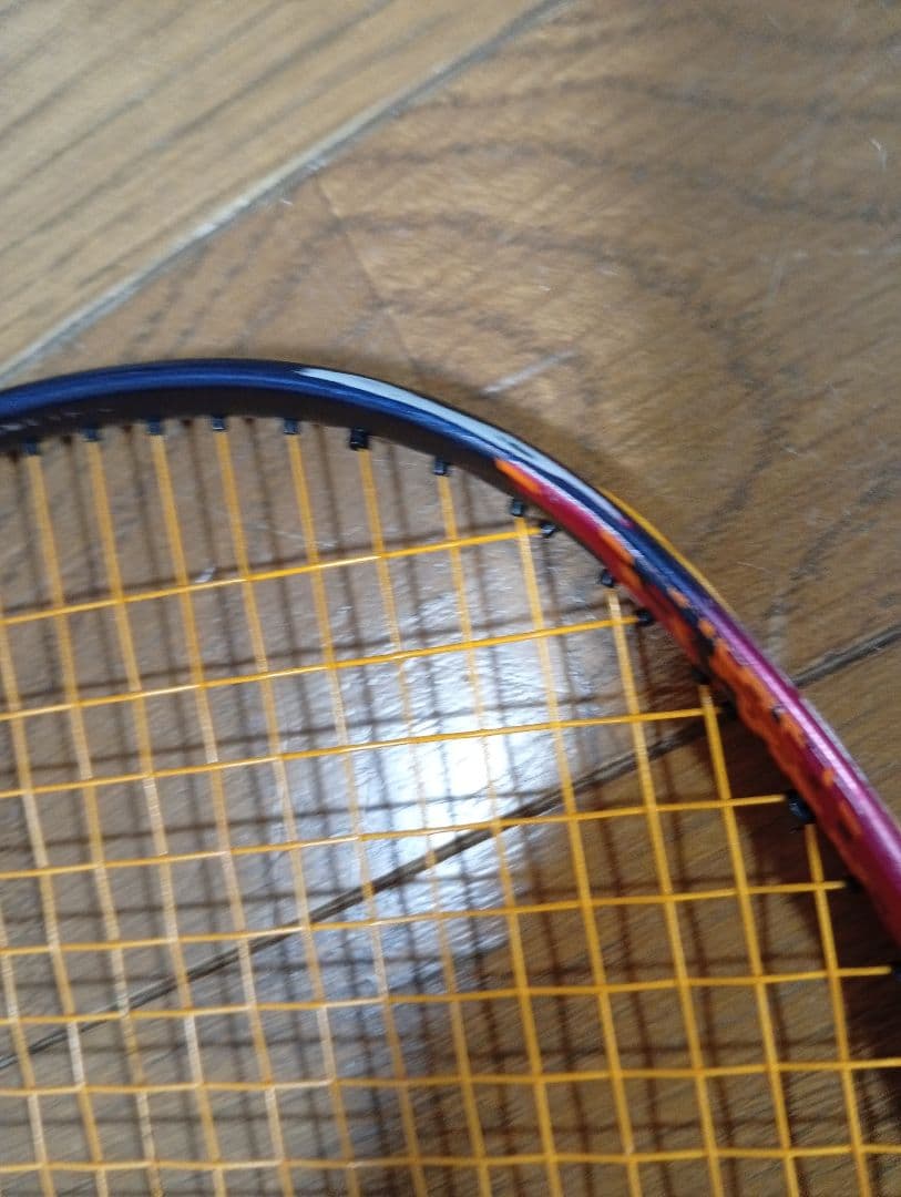 YONEX Nanoflare 700 バドミントンラケット