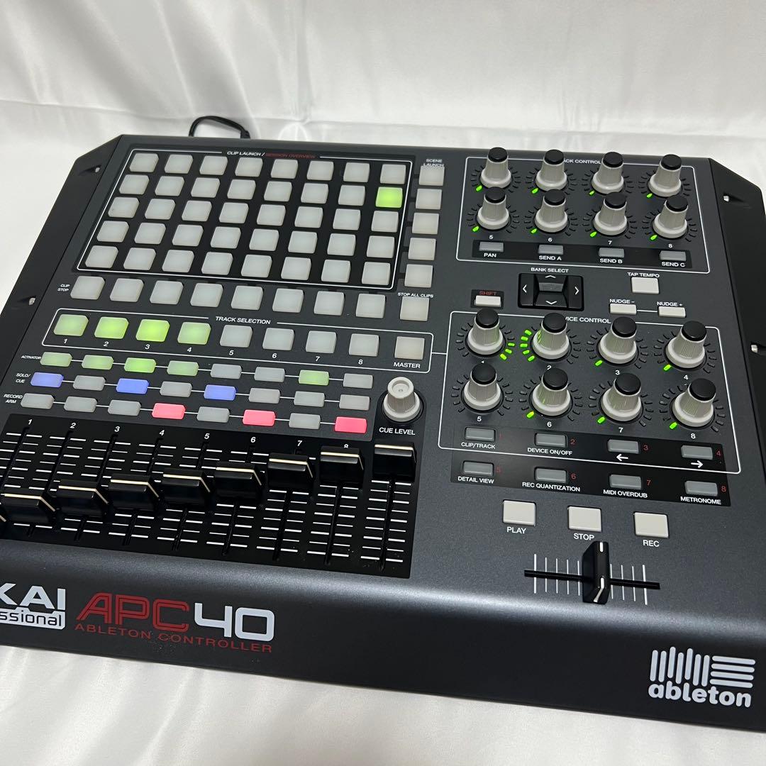 【中古・美品】AKAI APC-40 Ableton Live コントローラー