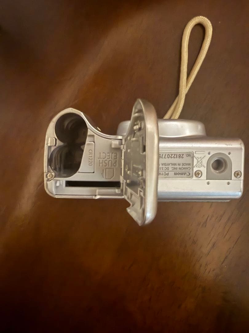 動作確認済 Canon キャノンPowerShot A530 電池稼働　カメラ