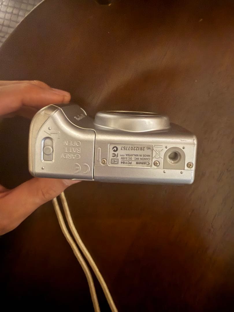 動作確認済 Canon キャノンPowerShot A530 電池稼働　カメラ