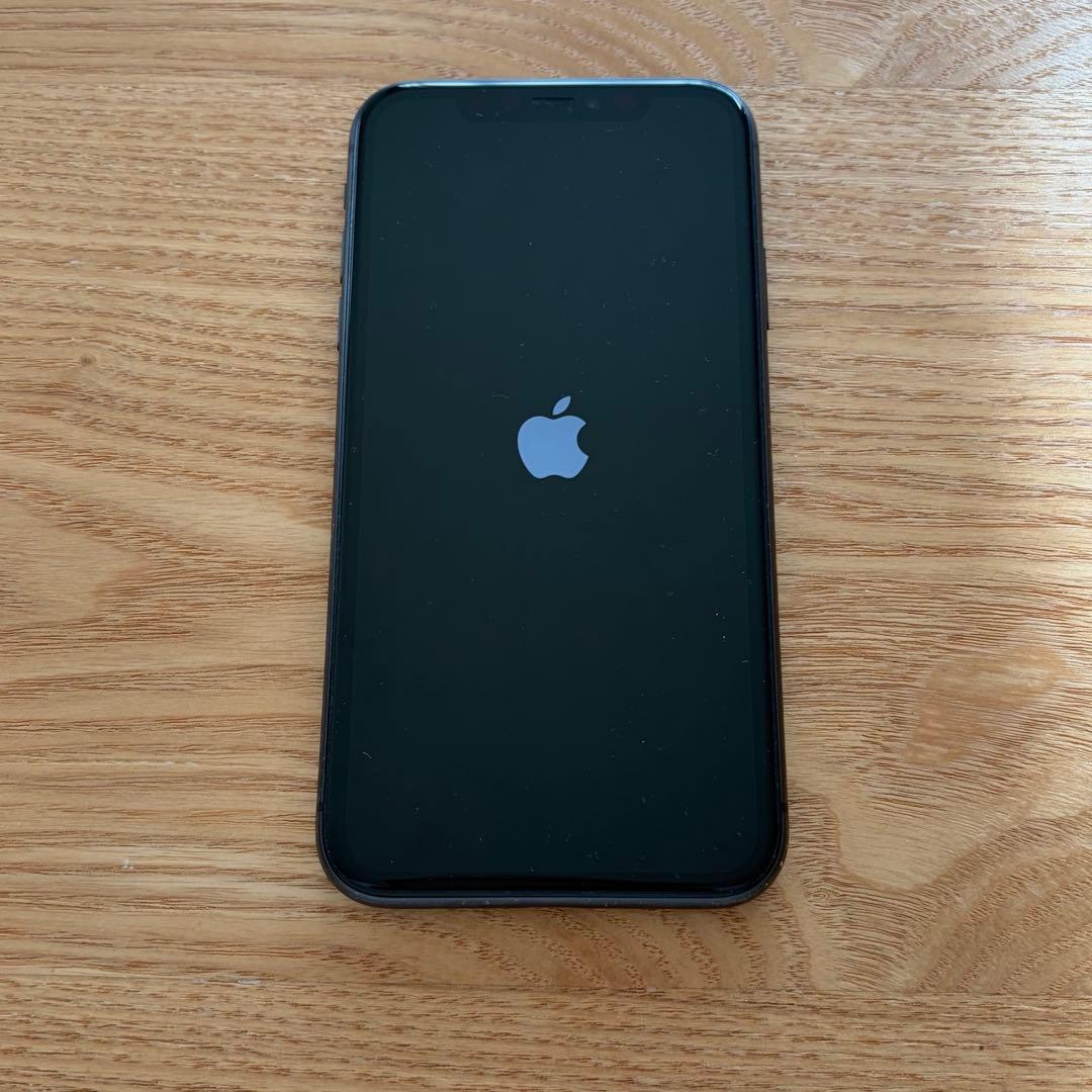 Apple iPhone11 本体 SIMフリー ෆ̈ ブラック 128GB
