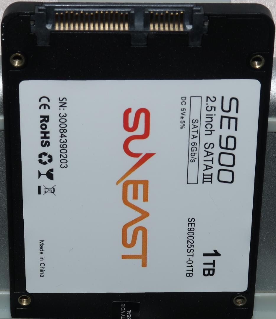 SUN EAST SE900 1TB SSD SATA III　使用時間16時間