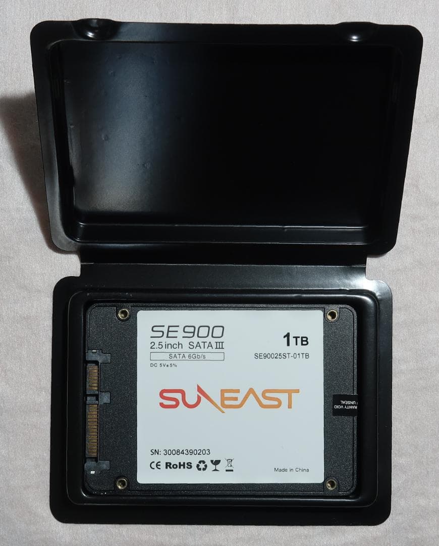 SUN EAST SE900 1TB SSD SATA III　使用時間16時間