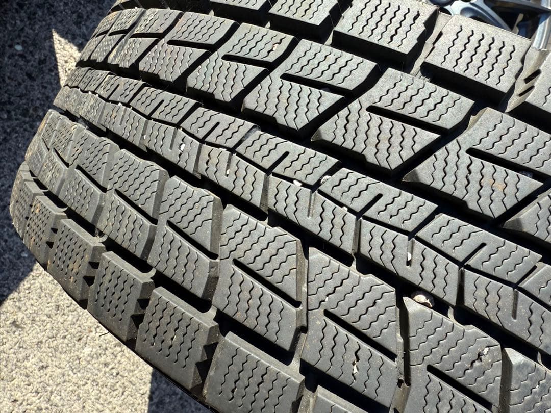 美品 ハリアー80 4本 スタッドレス 18インチ DUNLOP 1シーズン使用