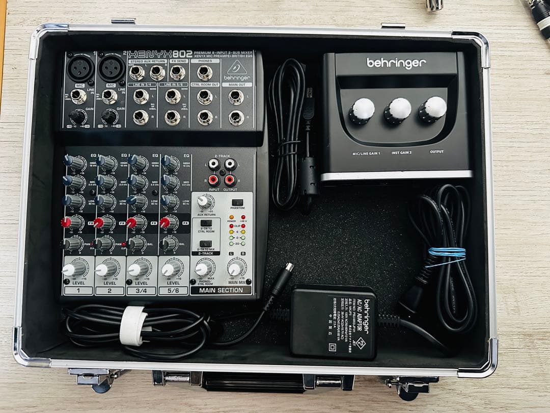 Amleth　ベリンガー ミキサー XENYX 802 & UM2 ケース