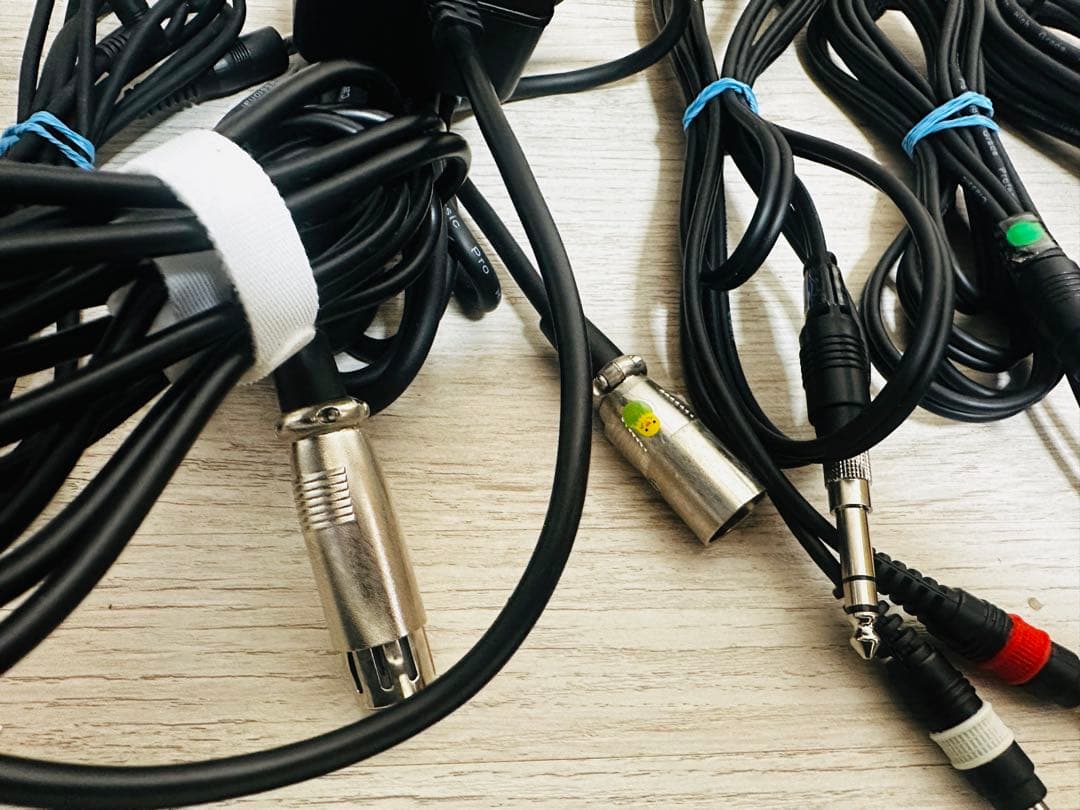 Amleth　ベリンガー ミキサー XENYX 802 & UM2 ケース