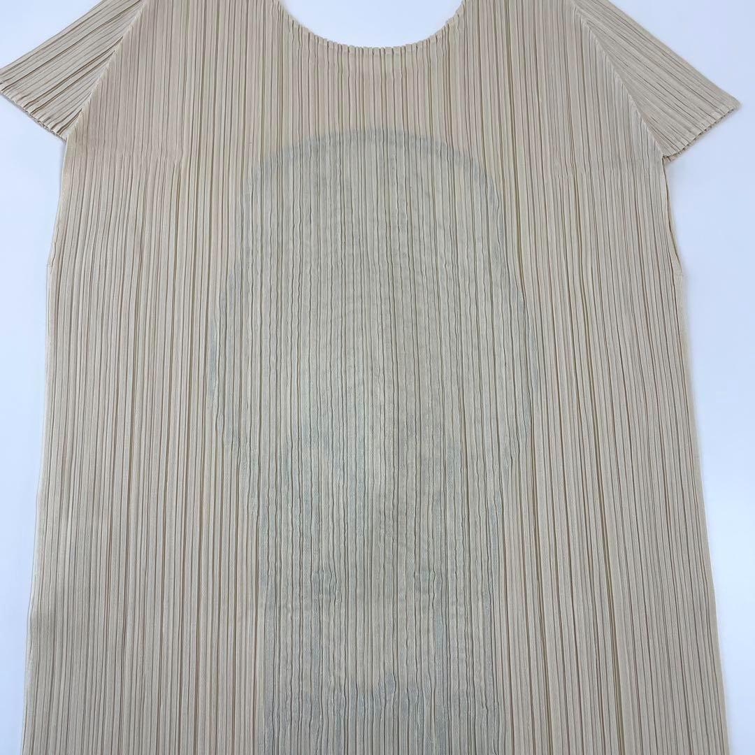 d*9様 プリーツプリーズ イッセイミヤケ 立体 半袖 カットソー ゼブラ アニ