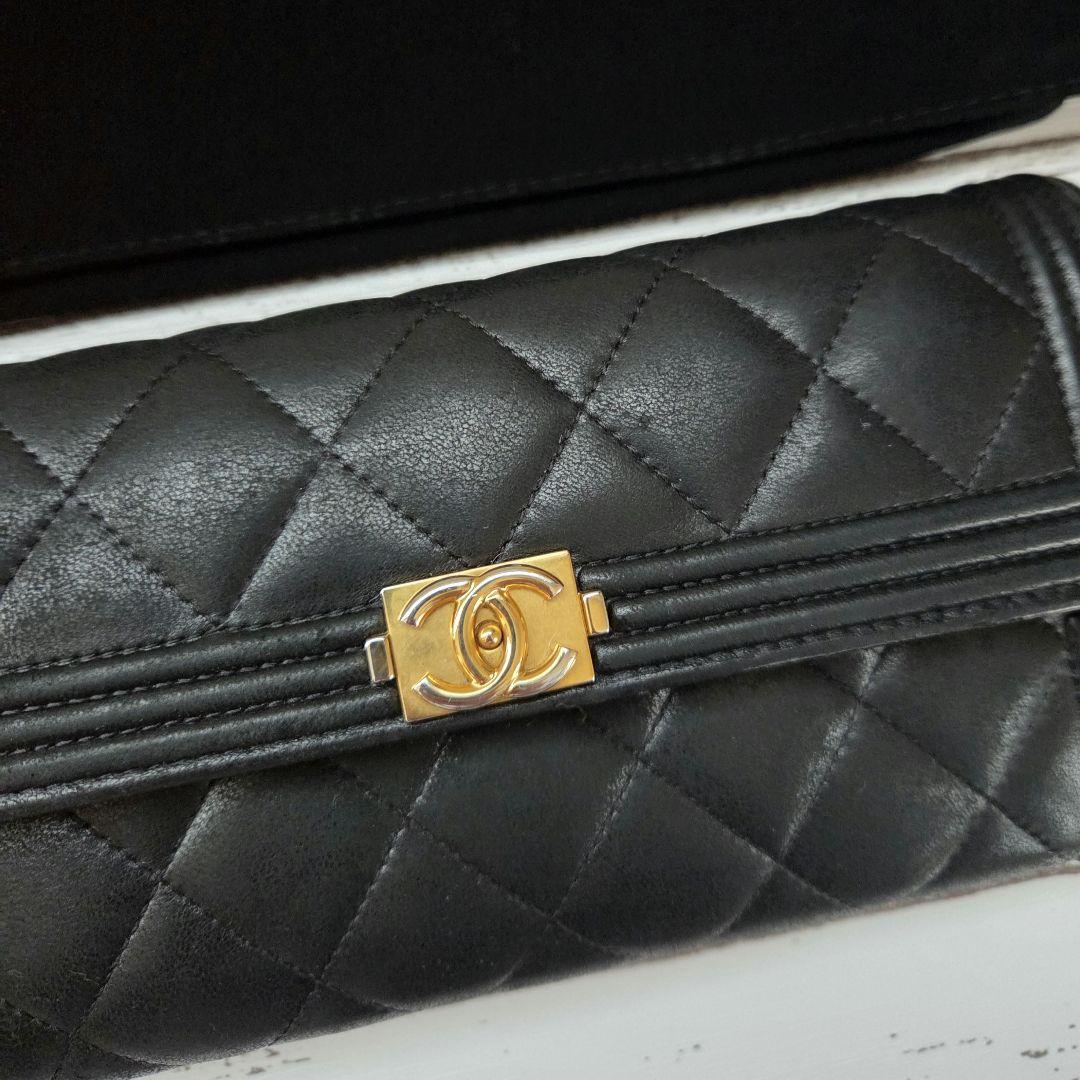 CHANEL　BOY CHANEL　 ブラック キルティング 長財布