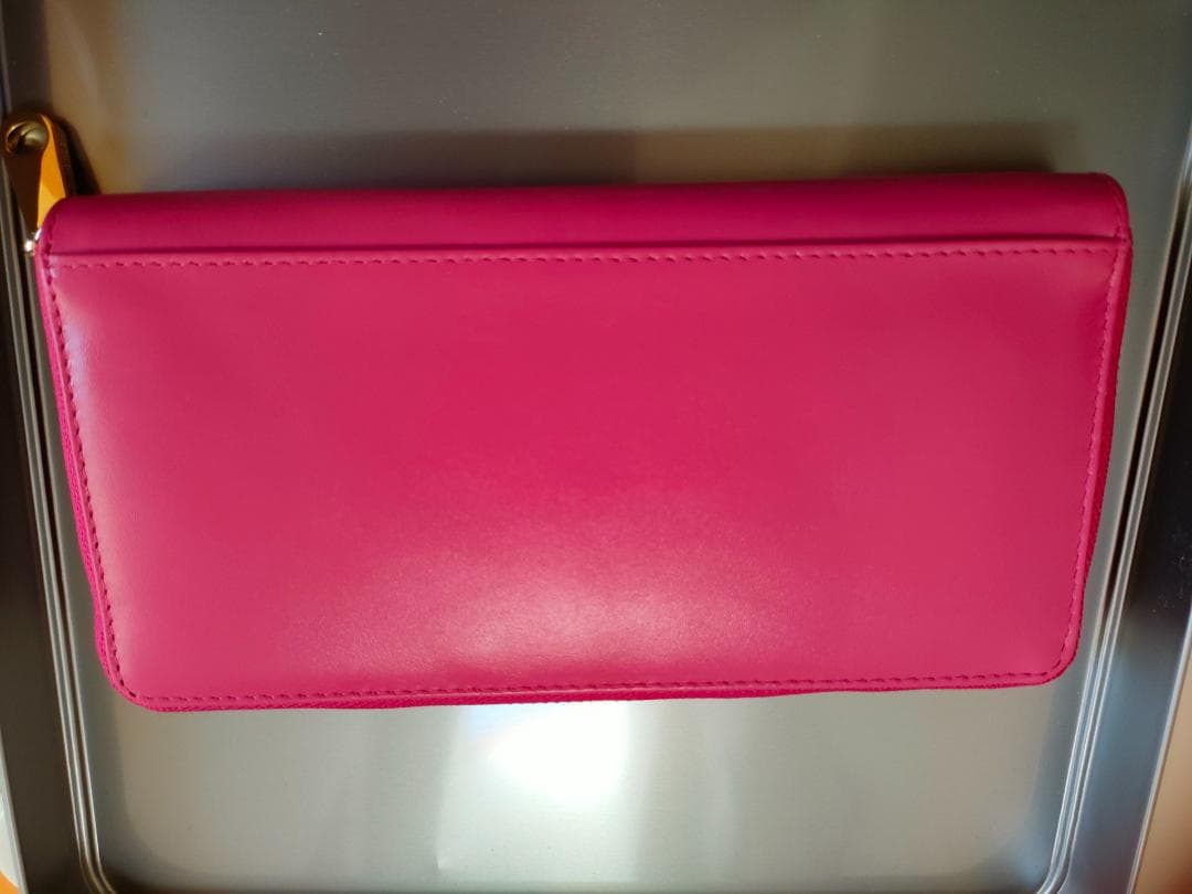 【はちまる】イギリス　ラドリーロンドン　長財布　JOY柄　雨柄