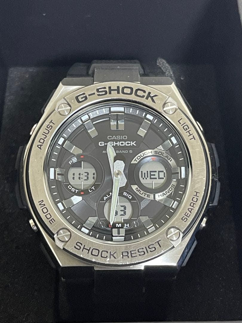 CASIOカシオ 腕時計 G-SHOCK電波ソーラー GST-W110-1AJF