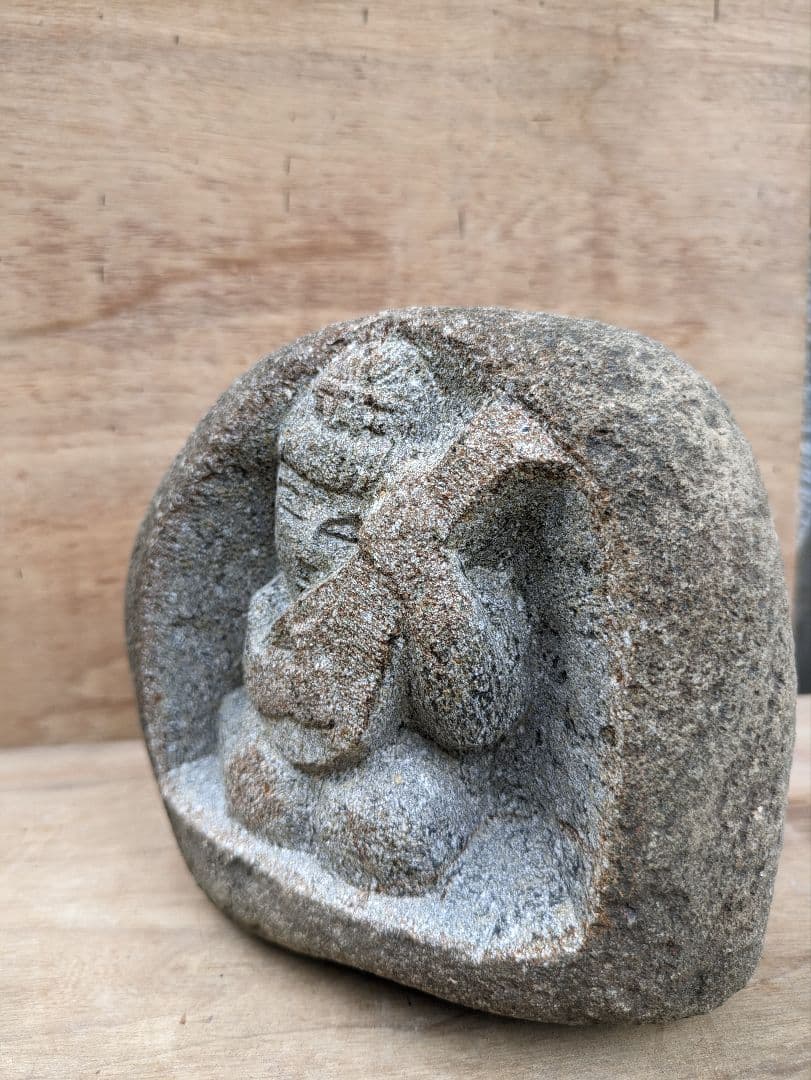 弁才天、石仏、自然石、川原の石