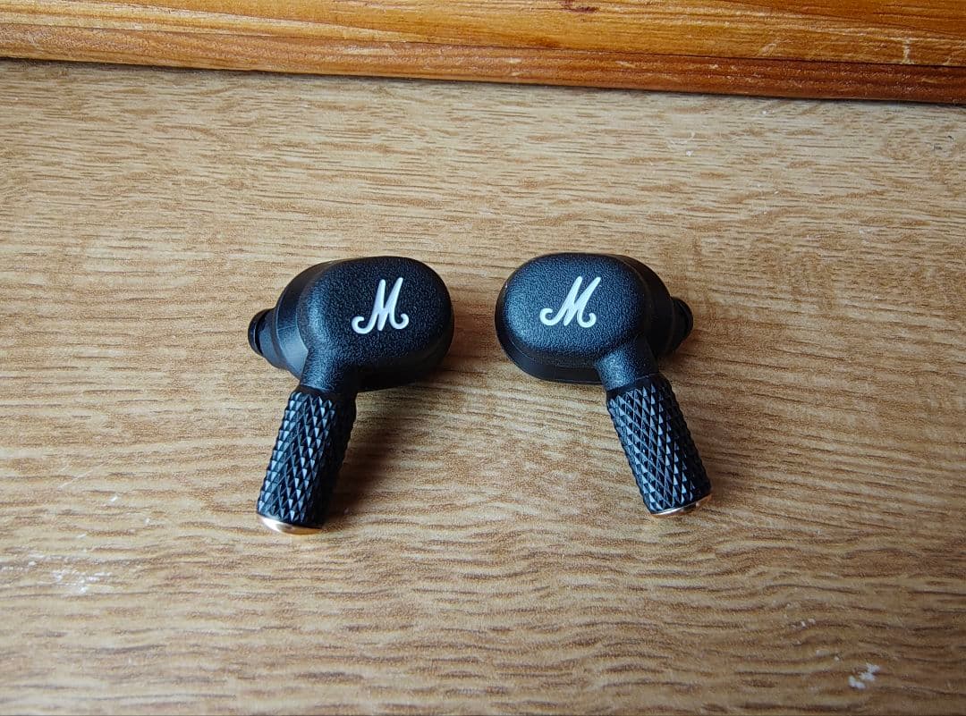 Marshall Motif Ⅱ A.N.C ワイヤレスイヤホン（不具合品）