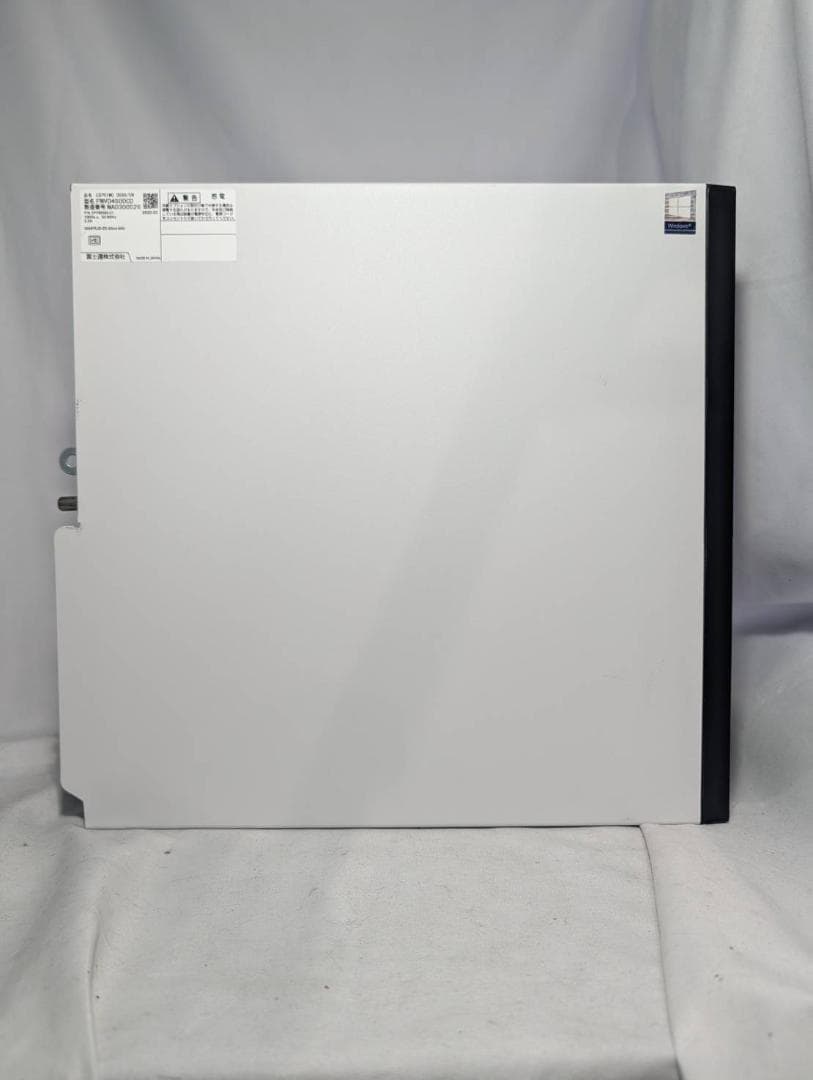 富士通 D588/CW 第9世代 i5/8GB/SSD256GB/Win11