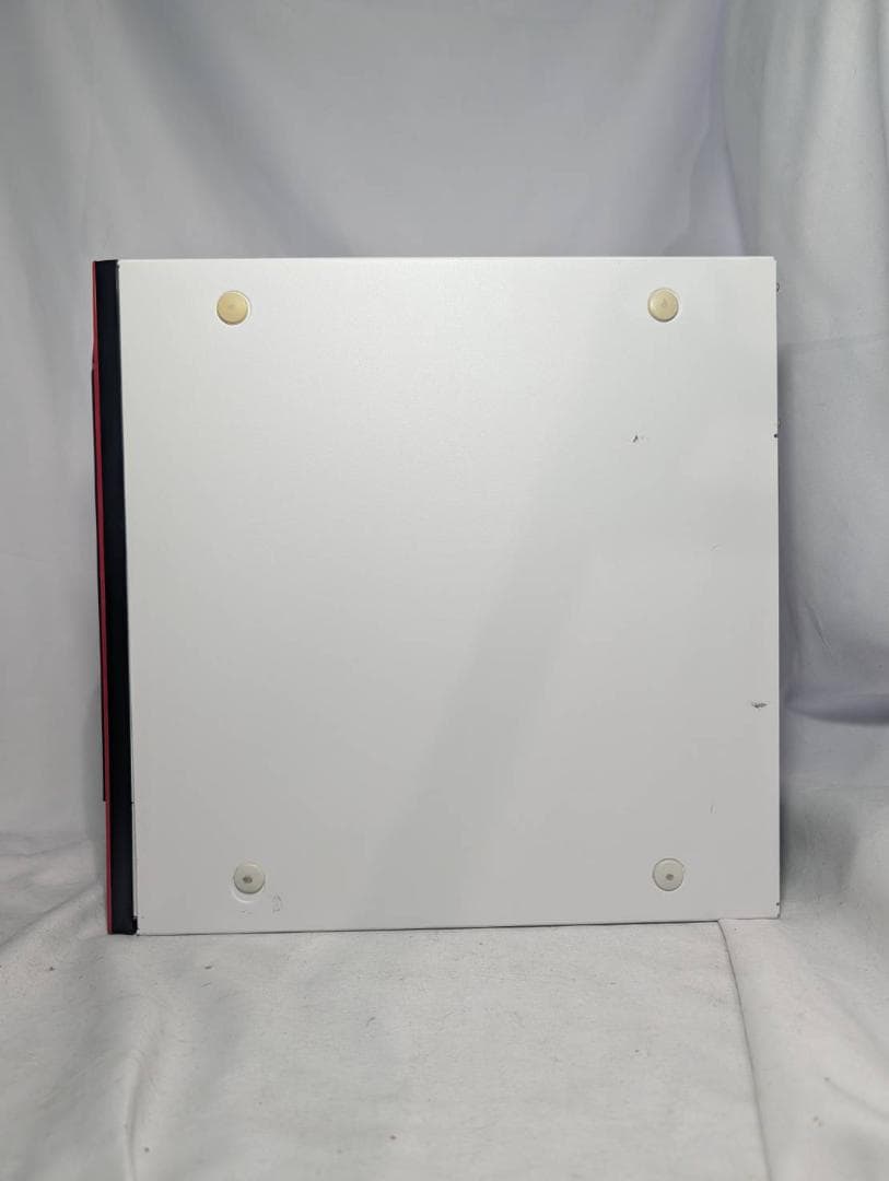 富士通 D588/CW 第9世代 i5/8GB/SSD256GB/Win11