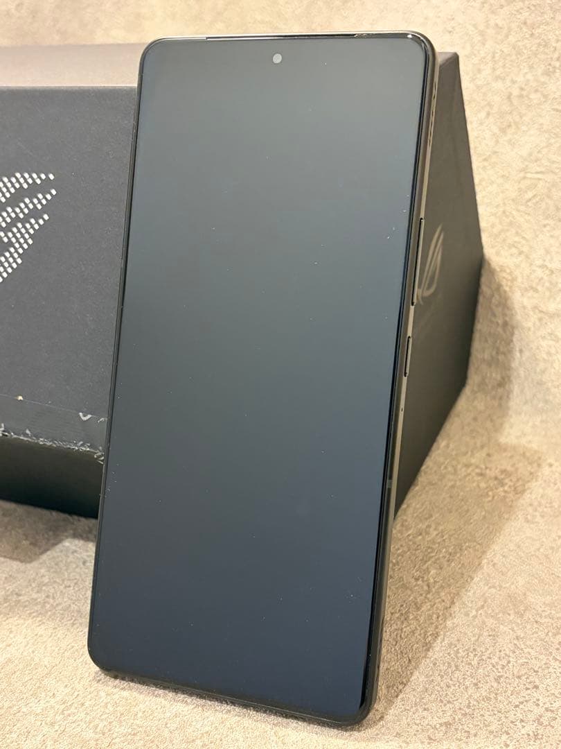 ASUS ROG Phone 8 Pro 16GB 512GB国内版SIMフリー