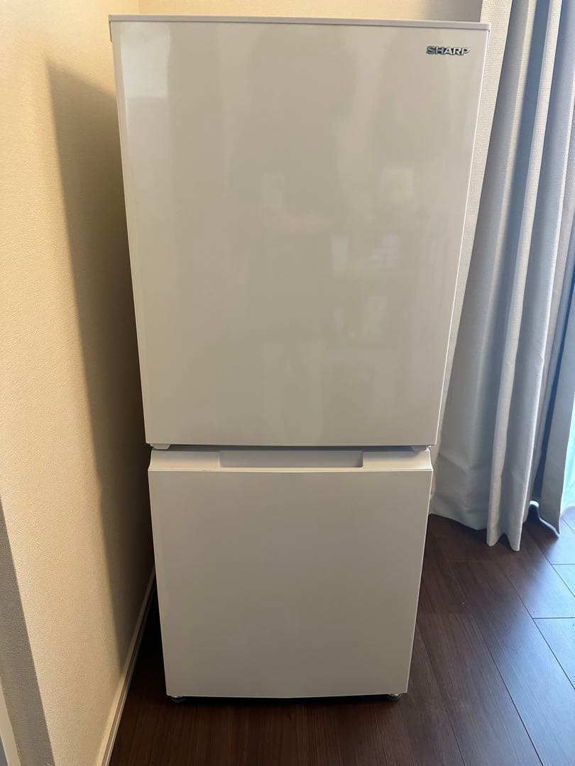 シャープ 冷蔵庫 ホワイト