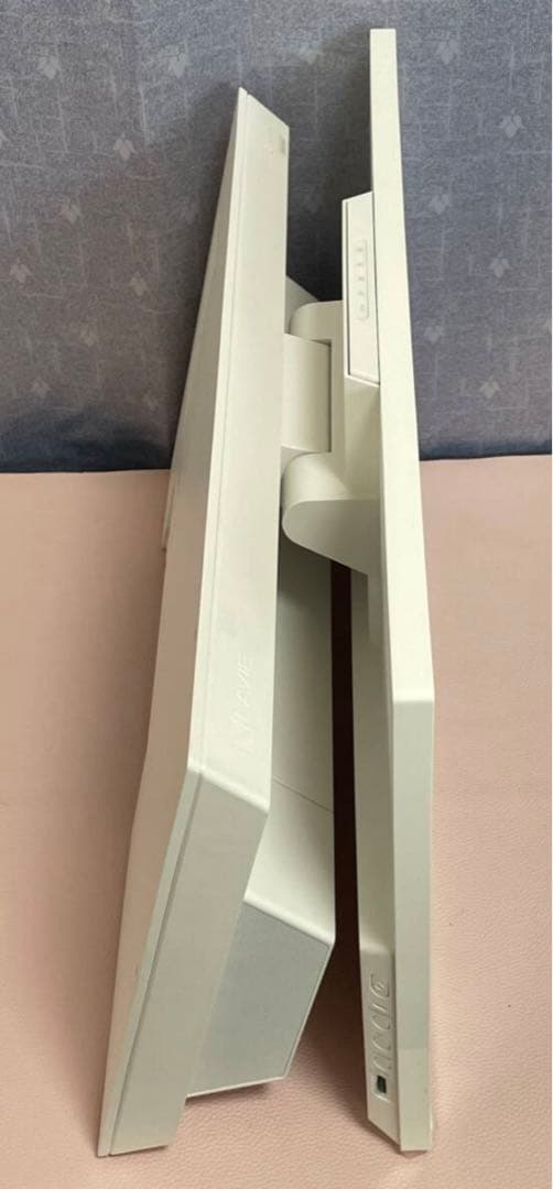 7013★10世代★NEC一体型PC A2335CAW★SSD★FHD★テレビ