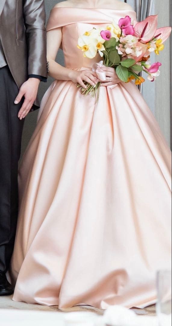 カラードレス　結婚式　ウェディング　ドレス