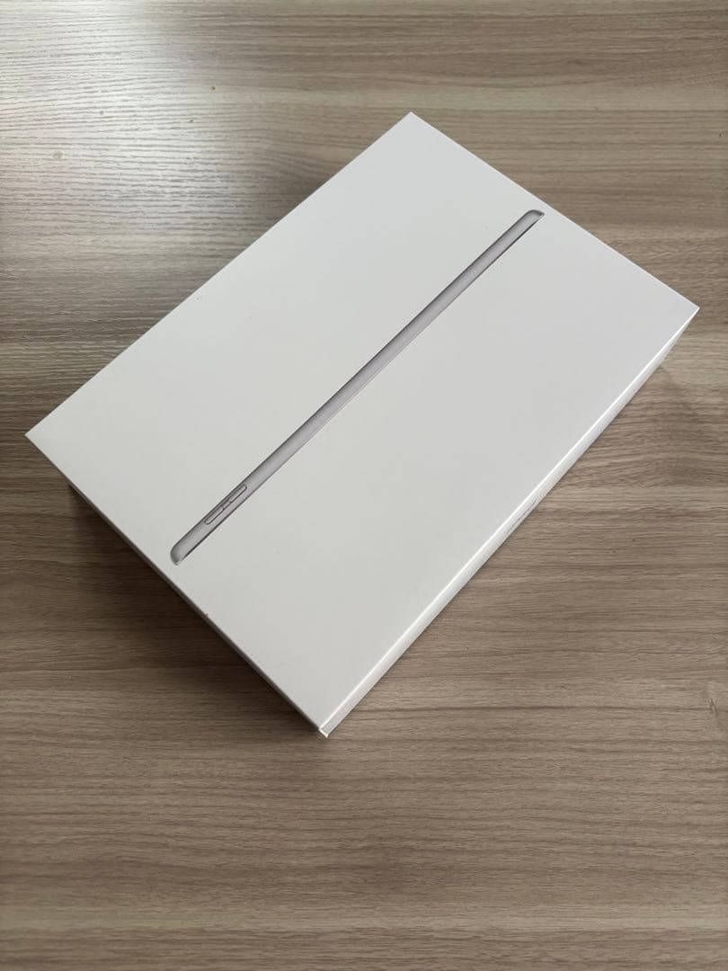 iPad 第9世代 64GB SIMフリー　ほぼ未使用に近い　3点セット