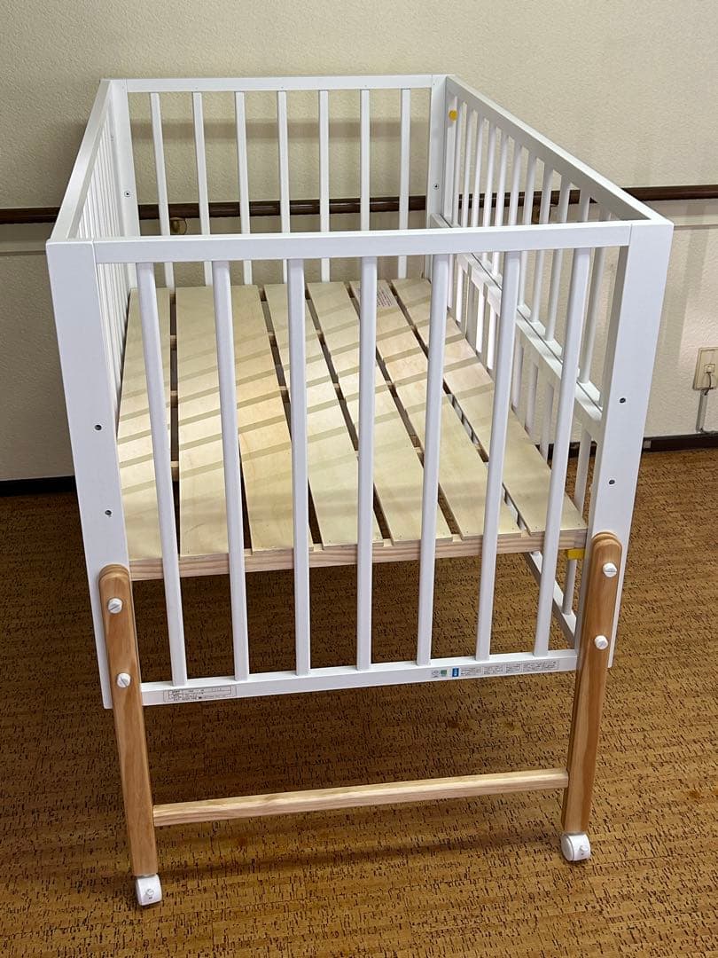【専用】大和屋　キホン　ベビーベッド　ホワイト　尼崎・大阪