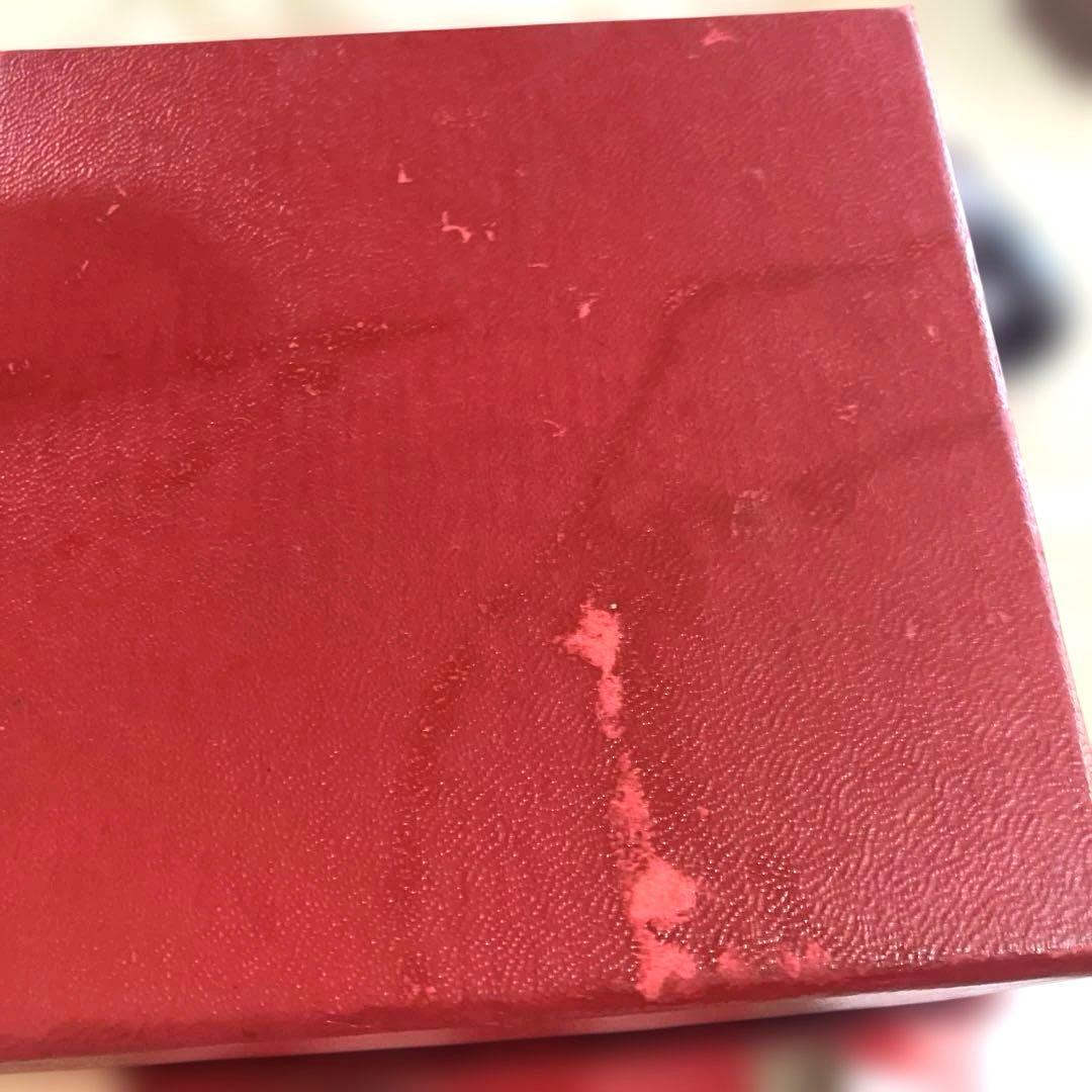 ＢＡＣCARAT 美しいレッドハ－トクリスタル　箱付き新品未使用品